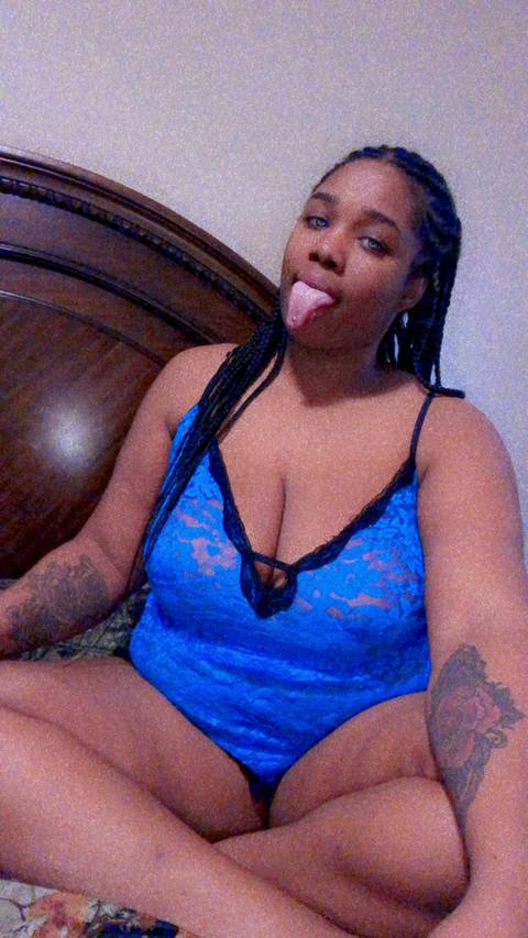@thickupstar nude thickupstar nude