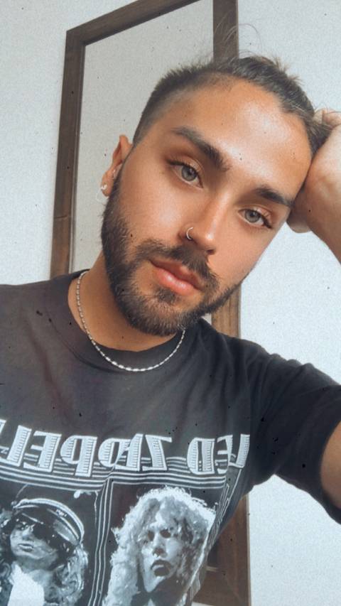 @u218357355 @u218357355