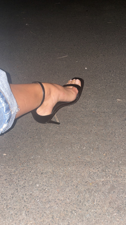 Feet_girl69 profile picture