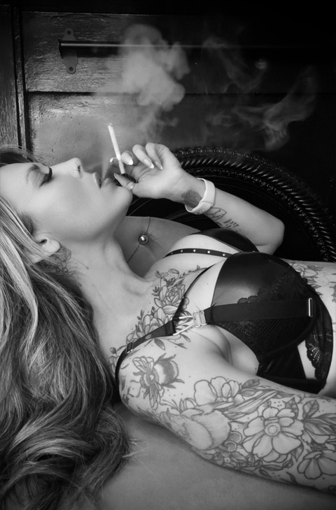 Megan Smokes 🚬 profile picture