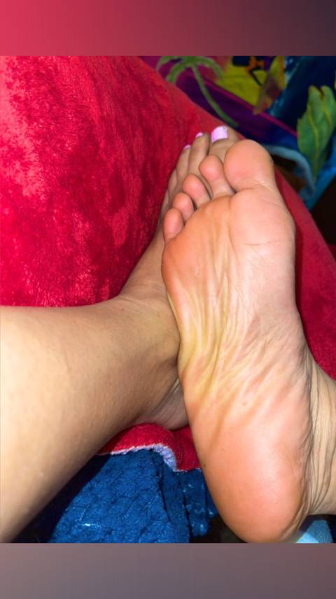 @funkyfeetfinsta @funkyfeetfinsta