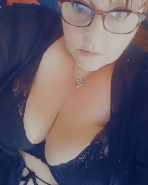 Mistress rose profile picture