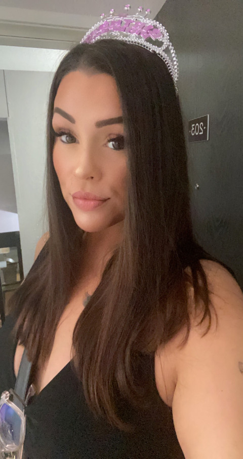 Holly Heaven profile picture