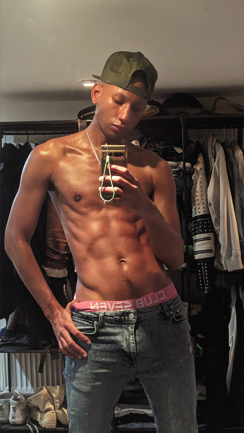 Phoenix Asshes profile picture