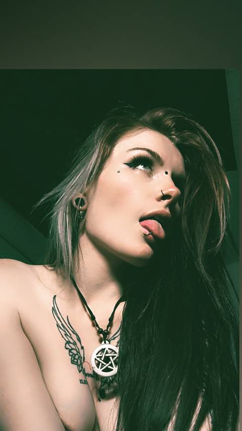 @laylah_red_69 @laylah_red_69