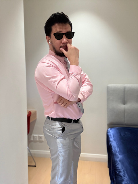 SuitedBulge/Uniform Kink profile picture