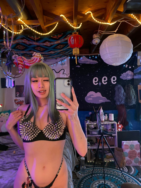 Your friendly abg stripper profile picture