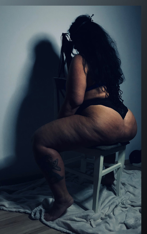 sweetbootydomina profile picture