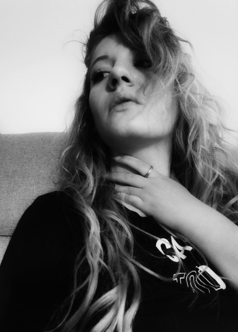 Julila_Bella profile picture