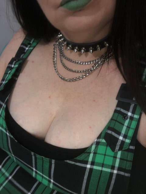 Emilee73 profile picture