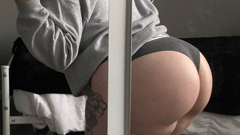 @urbabeolive nude urbabeolive nude