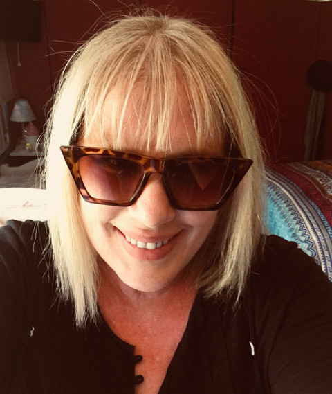Katie Bowie profile picture