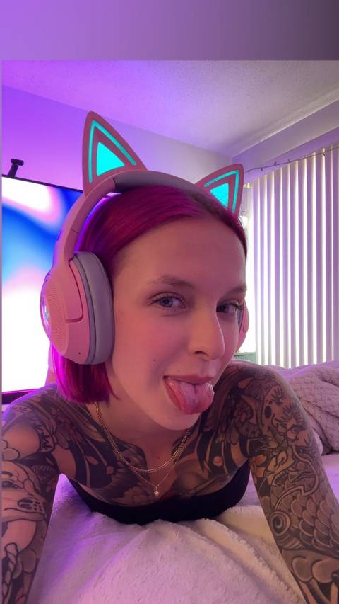 @aubreywhitexo @aubreywhitexo