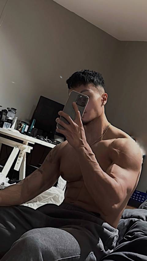 @prettyboiixavi3r @prettyboiixavi3r