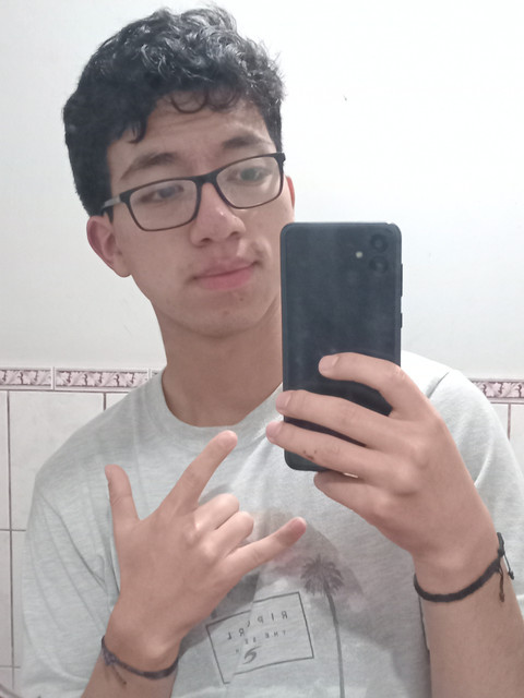 Alvarez Piero profile picture