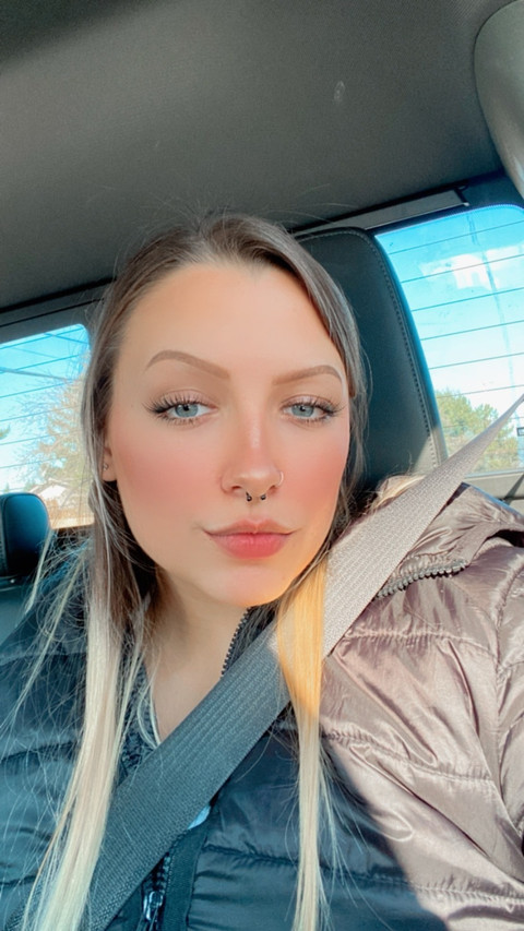 Bella Nova🦋💜 profile picture