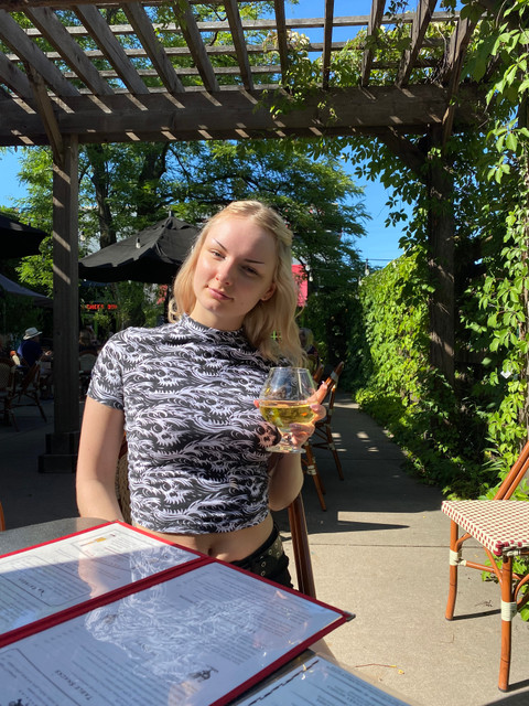 alice pink profile picture