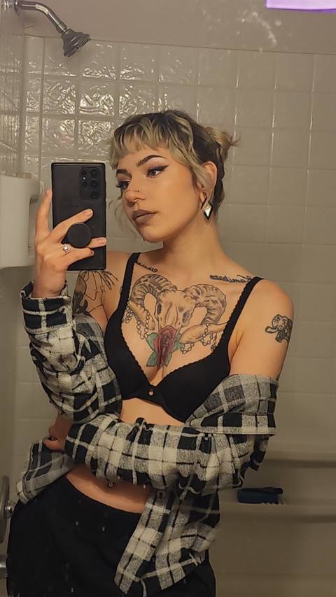 @heavy_blu @heavy_blu