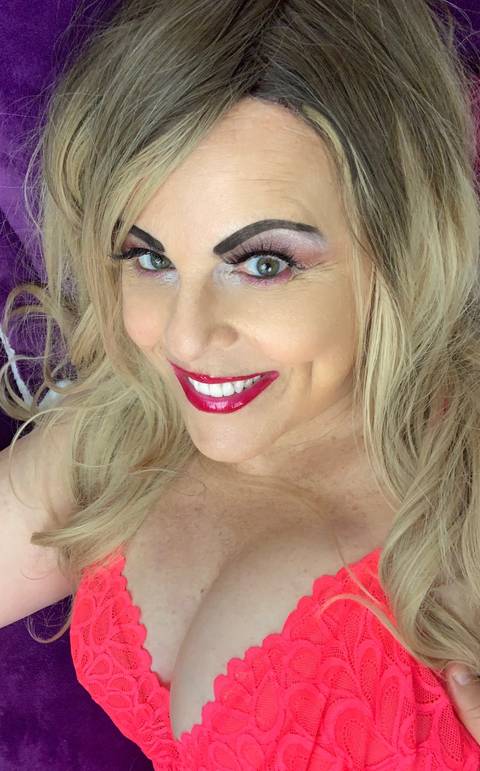 @queendomcomedy @queendomcomedy