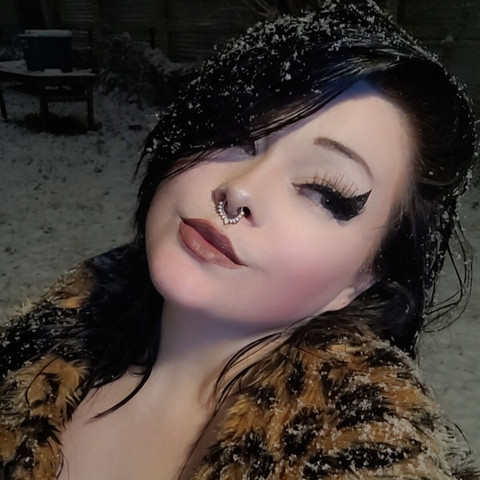 River profile picture