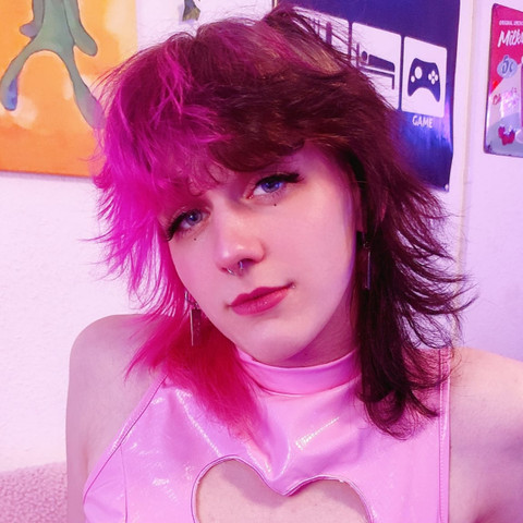 FlutterWh0re profile picture