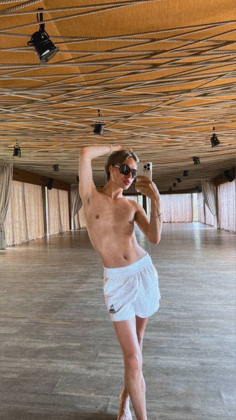 @balenciaugust @balenciaugust