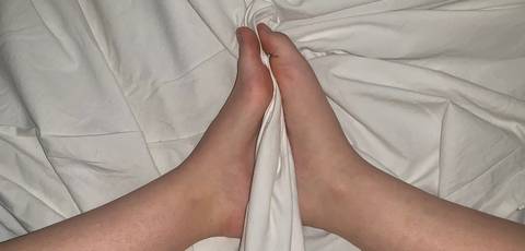 @justfeetpics23 nude justfeetpics23 nude