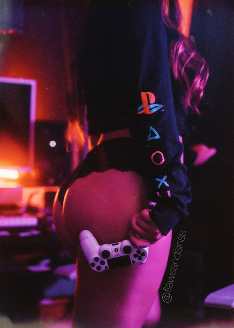 FlawsAndSinss profile picture