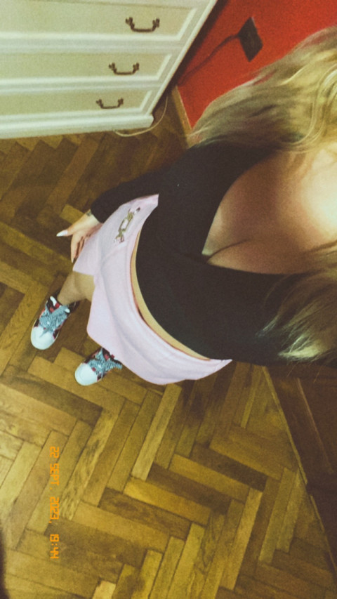 Larisa profile picture