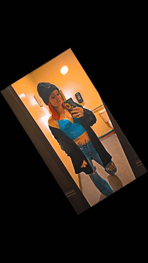 @redheadbaddie90 nude redheadbaddie90 nude
