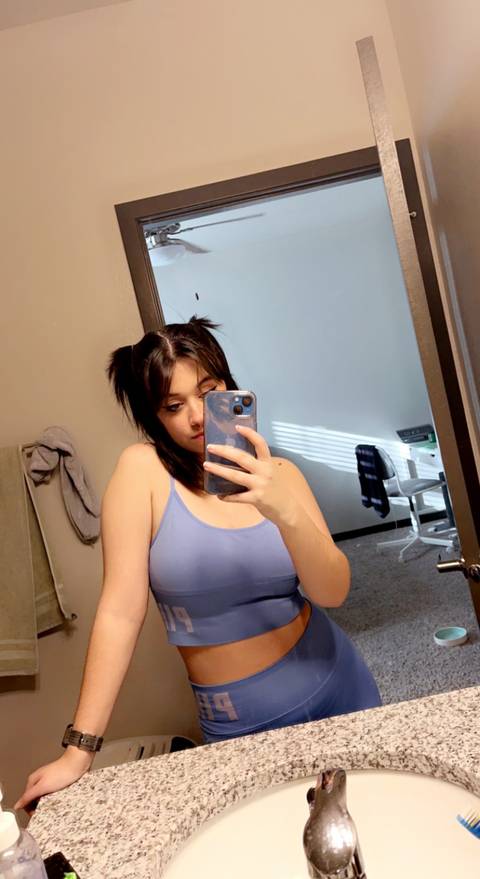 @alessandraxoxo207 @alessandraxoxo207