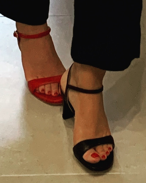 QUEEN FEET 👸🏼👣👠 profile picture