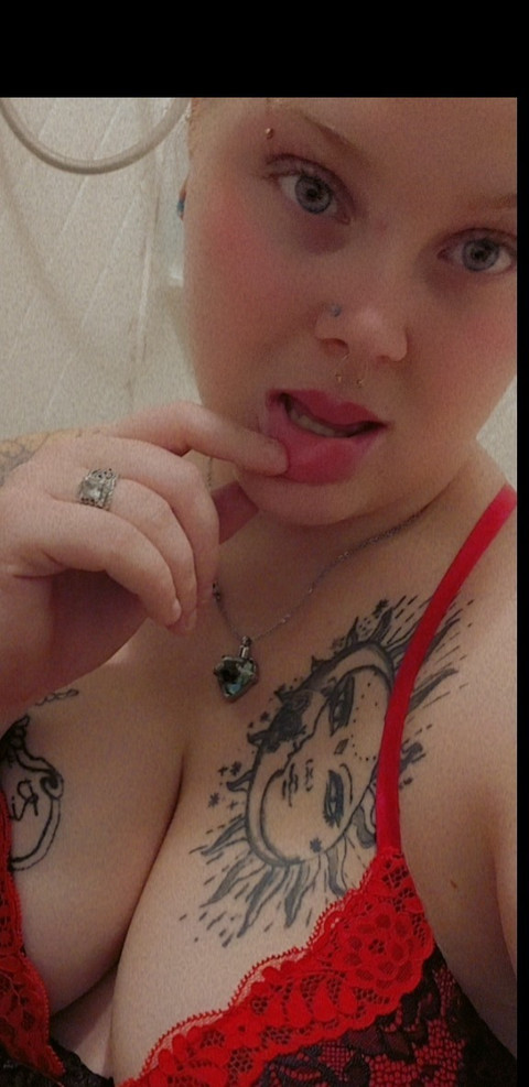 Elizabeth profile picture