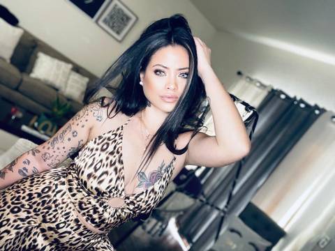 @secrethustle28 nude secrethustle28 nude