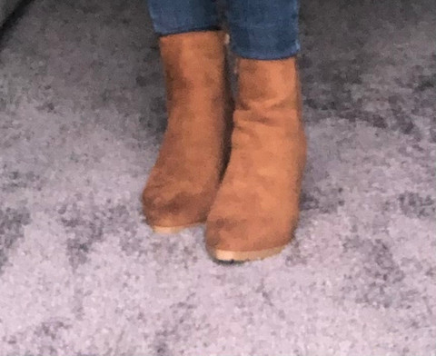 Feet only!!! profile picture