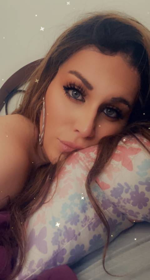 @bigbootytgirl @bigbootytgirl