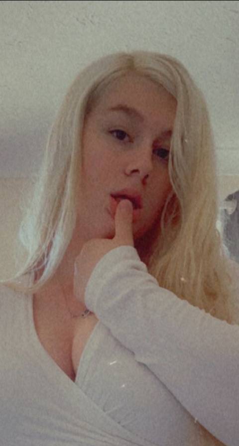 @astrid_rose_xoxo @astrid_rose_xoxo