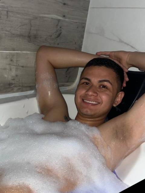 @hotmencolxxx @hotmencolxxx