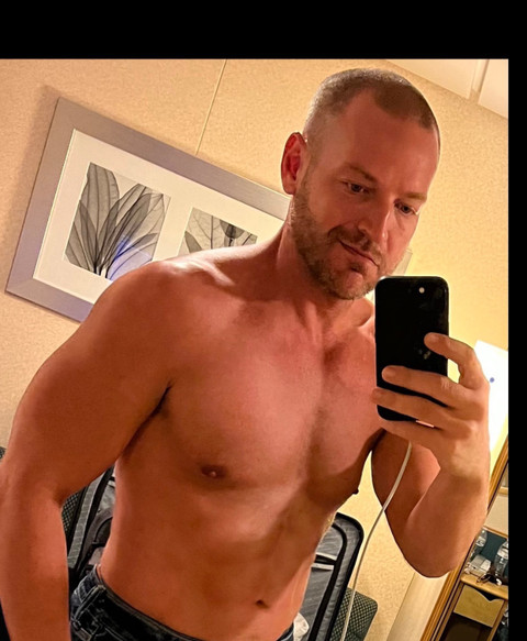 Bryan Wood profile picture