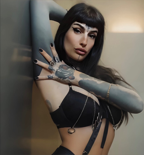 GODDESS GOTIKE 🖤⛓️ profile picture