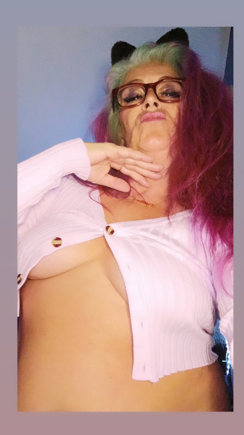 queensavagemedicated profile picture
