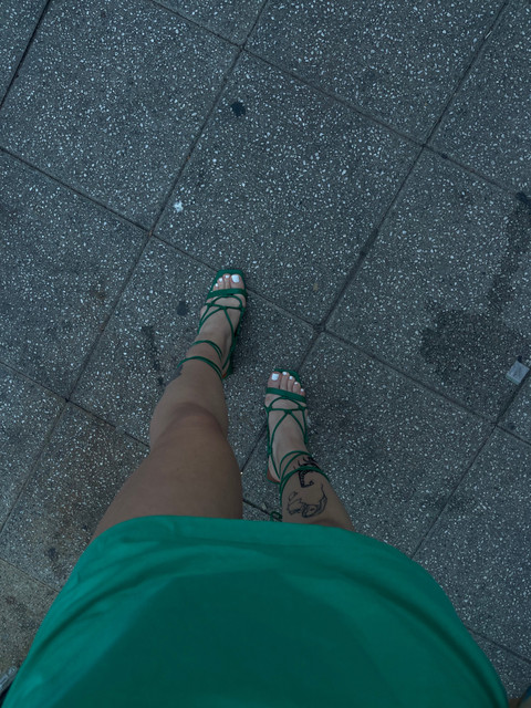 Nameless feet profile picture