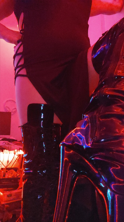 ๐ซ๐น๐ป๐๐ โ๐๐ผ๐ผโ๐ซ profile picture