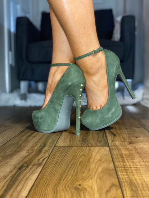 Miss Feetured profile picture