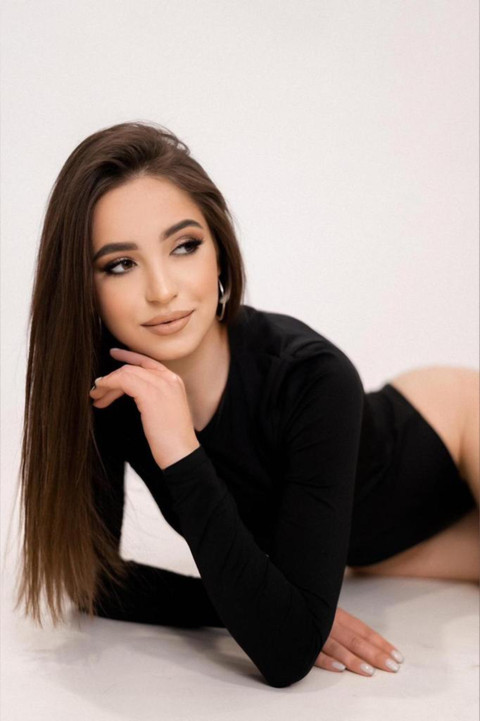 Libi Azar - 18 π» profile picture