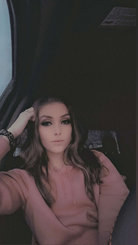 Clara profile picture