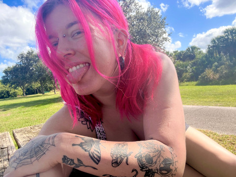 Kandy Korn 🍭 profile picture