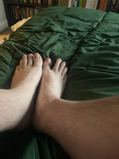 Simply feet profile picture