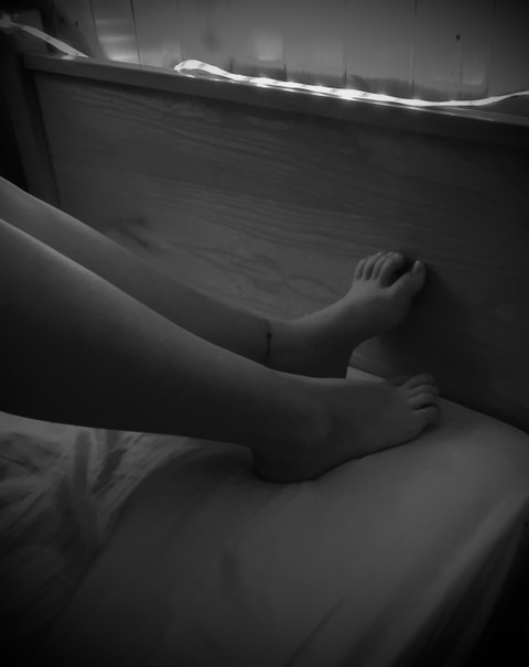 Feet2 Play profile picture