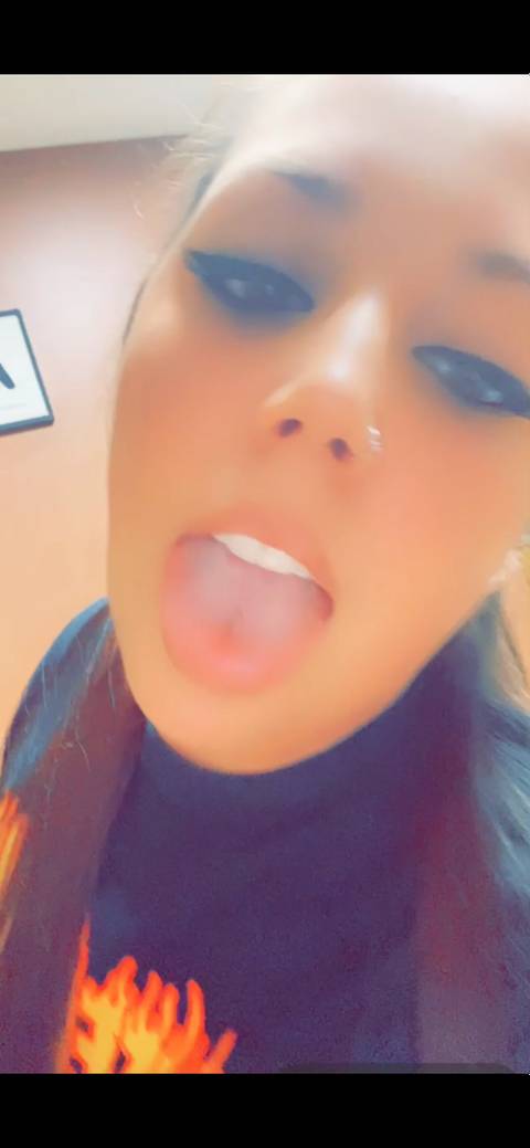 @mom_nextdoor95 @mom_nextdoor95